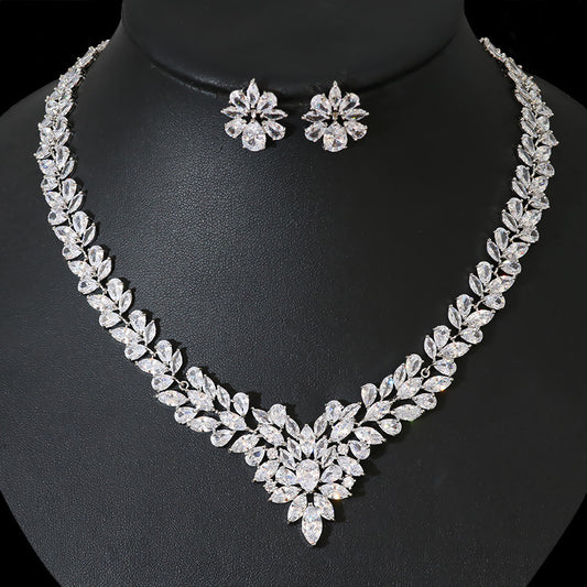 Luxury Crystal Jewelry Set - Necklace & Earrings