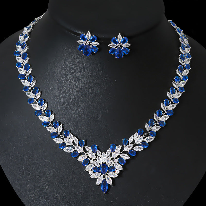 Luxury Crystal Jewelry Set - Necklace & Earrings