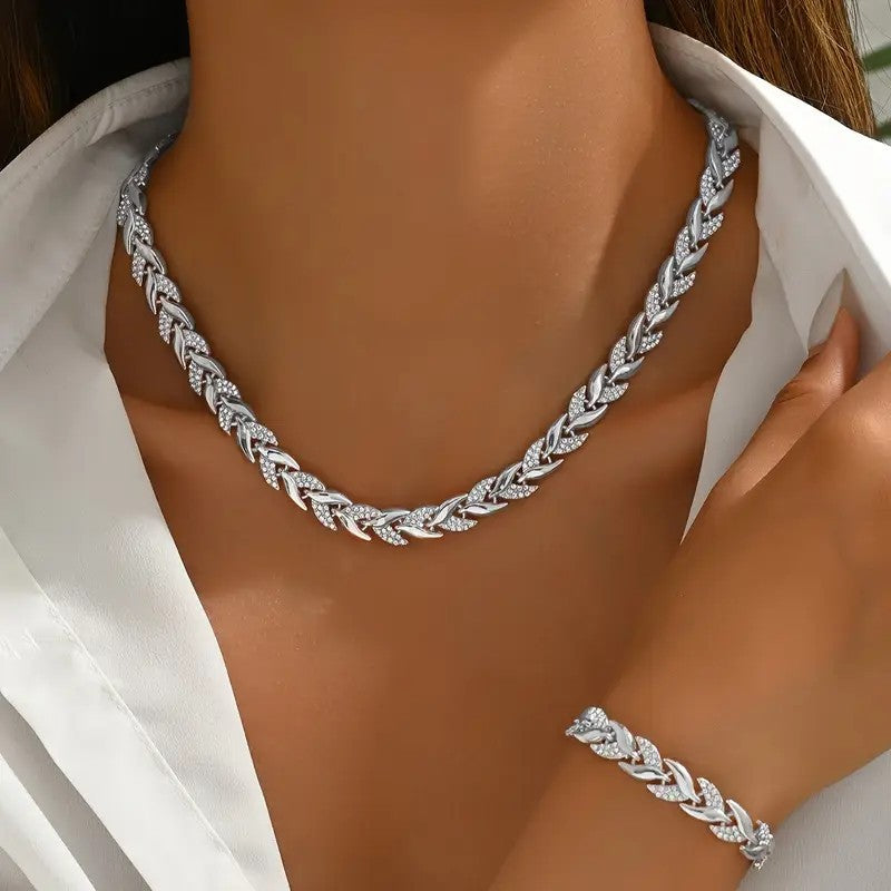 Elegant Crystal Leaf Necklace & Bracelet Set - 18K Gold & Silver Plated Luxury Jewellery
